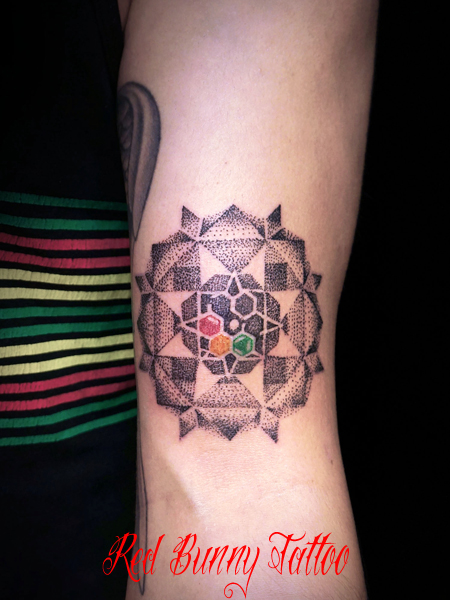 hbggCo@^gD[fUC tribal tattoo